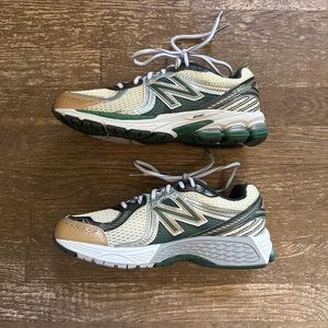 ALD / New Balance 860v2 
GREEN / 7.5
